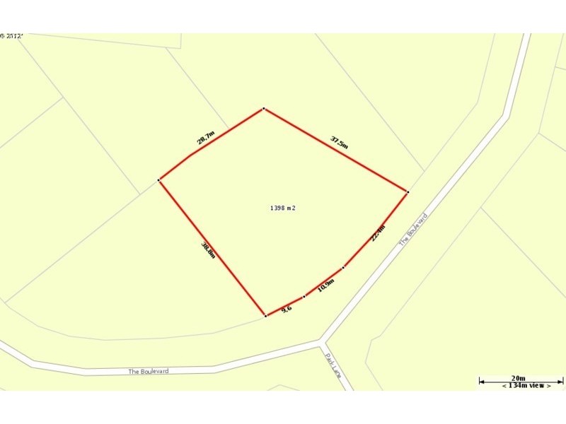 5 The Boulevard, South Mission QLD 4852