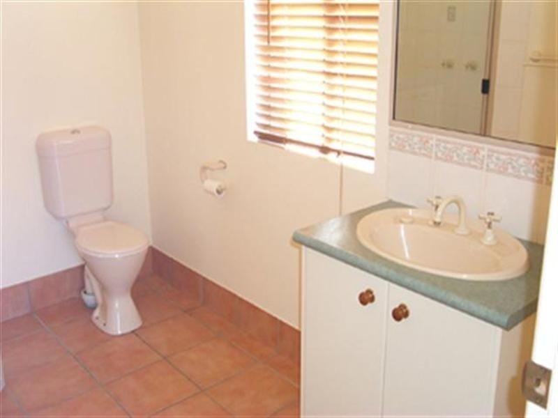 36 Holland Street, Wongaling Beach QLD 4852