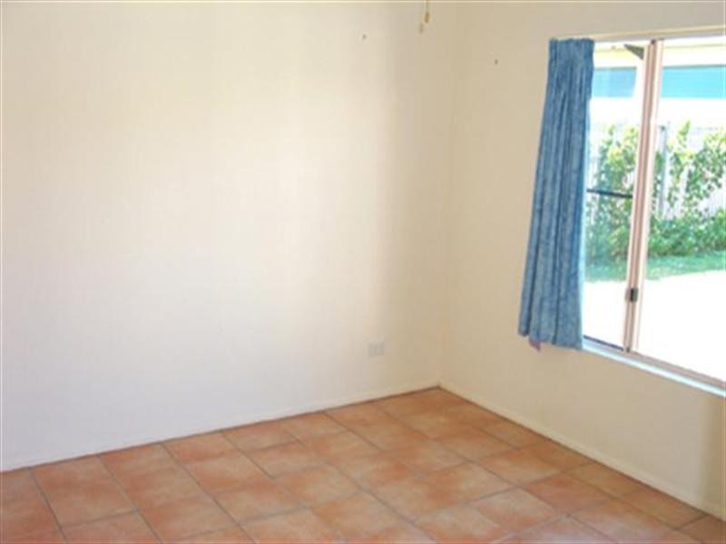 36 Holland Street, Wongaling Beach QLD 4852