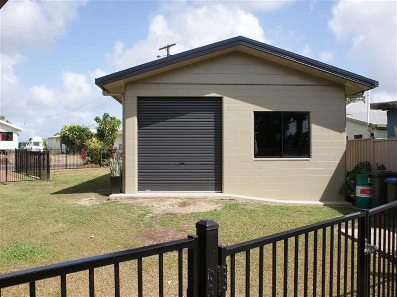 Mission Beach QLD 4852