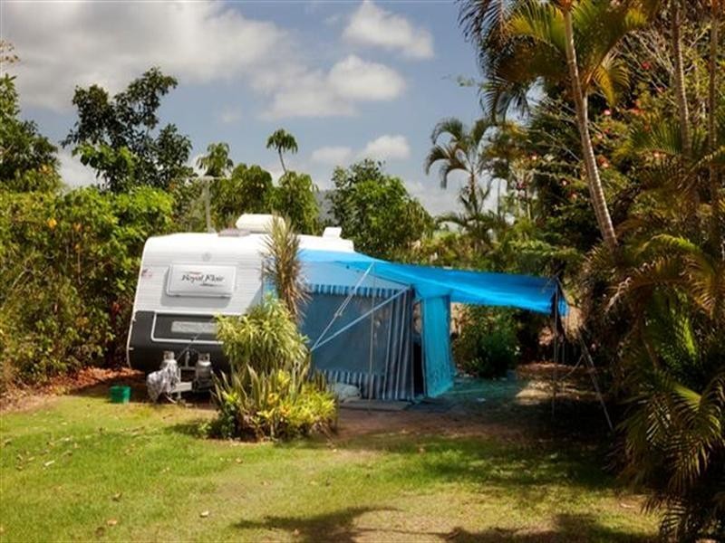 21-35 Webb Road, Mission Beach QLD 4852