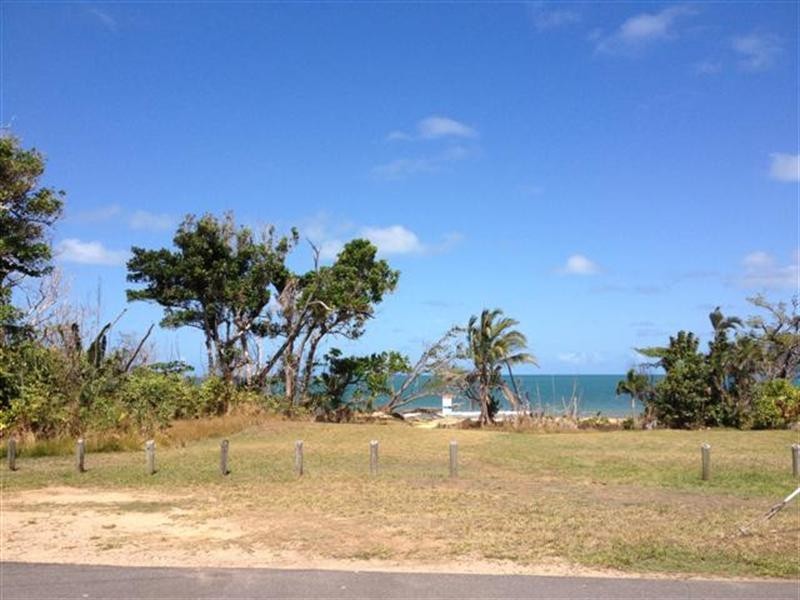 1/109 Reid Road, Wongaling Beach QLD 4852