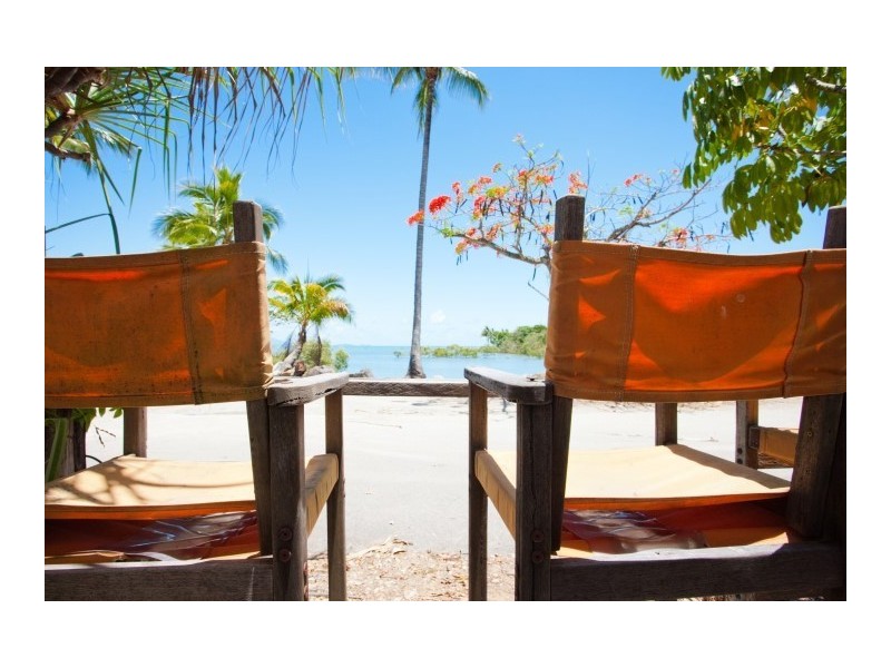 26 Donkin Lane, Mission Beach QLD 4852