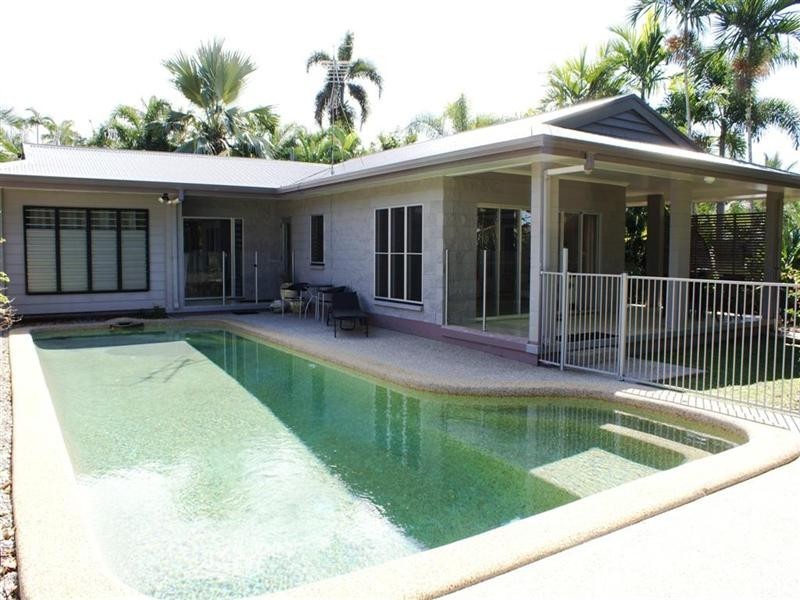 42 Donkin Lane, Mission Beach QLD 4852