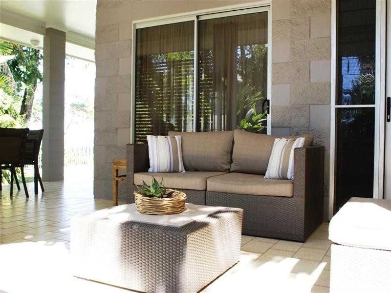 42 Donkin Lane, Mission Beach QLD 4852