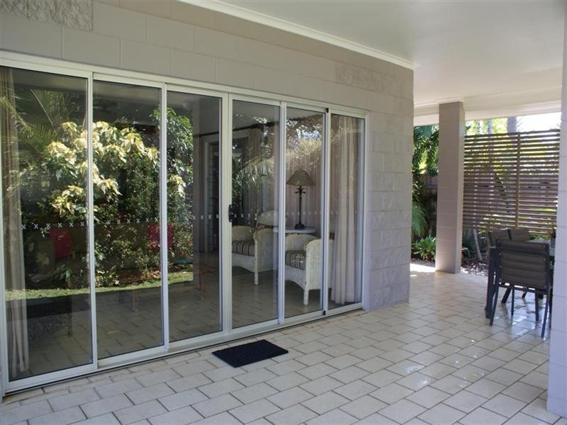 42 Donkin Lane, Mission Beach QLD 4852