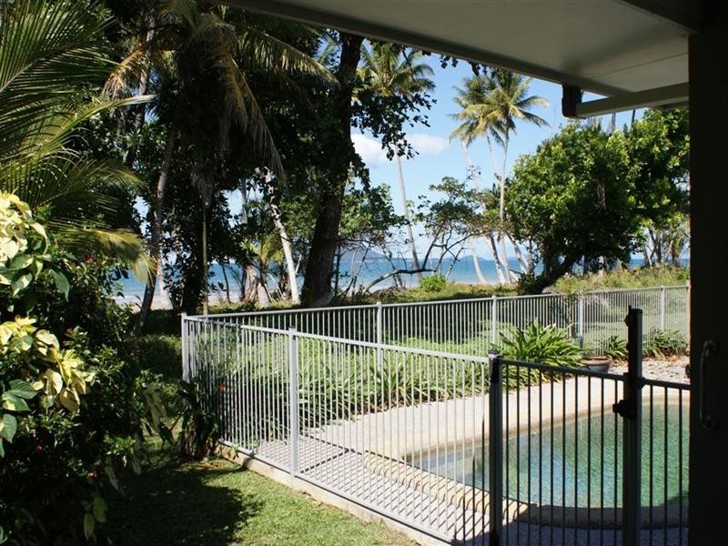 42 Donkin Lane, Mission Beach QLD 4852