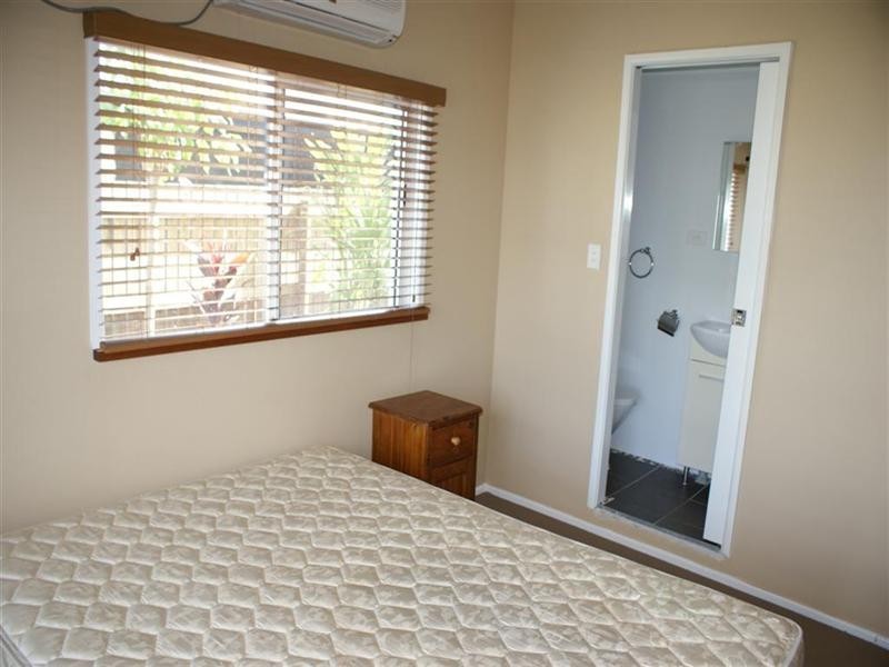 2/163 Reid Road, Mission Beach QLD 4852