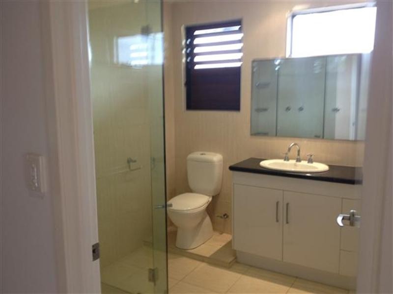 19 McNamara Street, Wongaling Beach QLD 4852