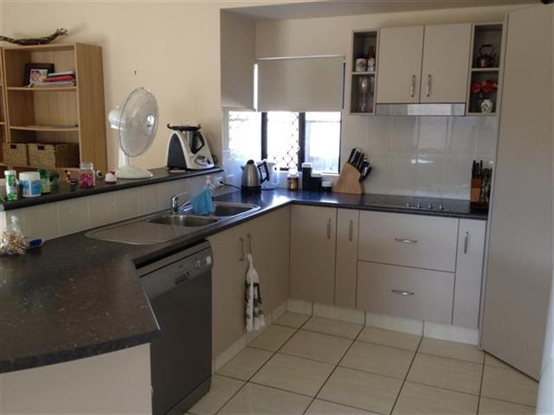 42 Midshipman Street, South Mission QLD 4852