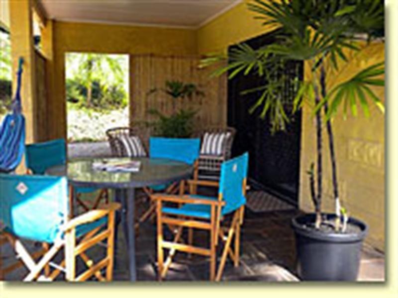 627 Bingil Bay Road, Bingil Bay QLD 4852