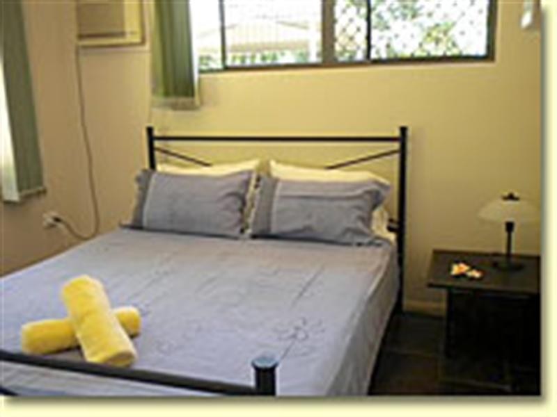 627 Bingil Bay Road, Bingil Bay QLD 4852