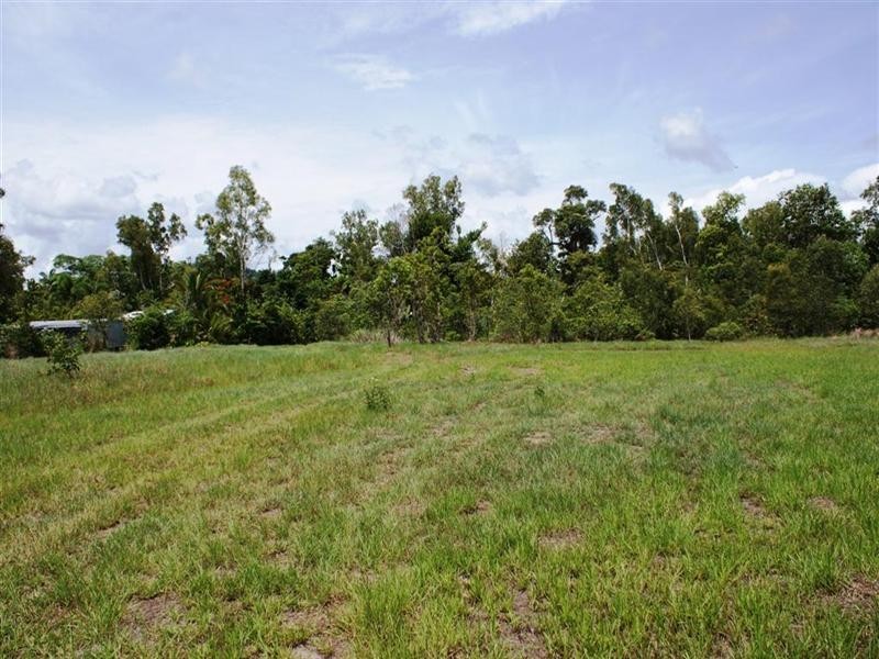 33 Koda Street, Wongaling Beach QLD 4852