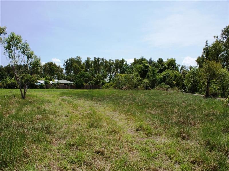 33 Koda Street, Wongaling Beach QLD 4852