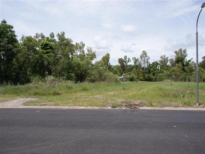 33 Koda Street, Wongaling Beach QLD 4852