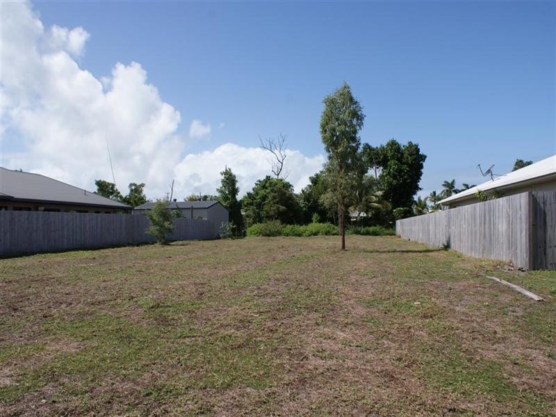 3 Spinnaker Street, South Mission QLD 4852