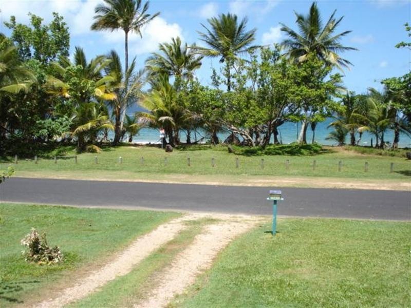 136 Kennedy Esplanade, South Mission QLD 4852