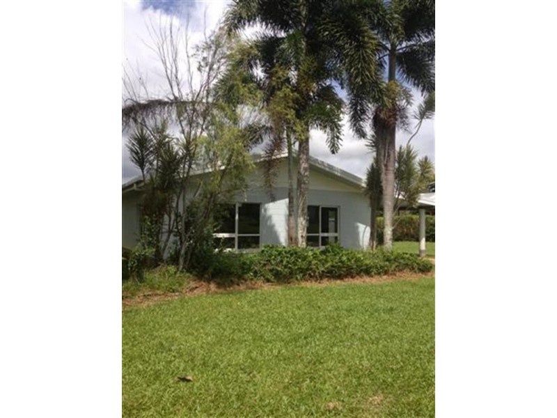 4 Yamala Close, Mission Beach QLD 4852