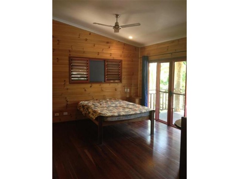 8 Mission Circle, Wongaling Beach QLD 4852