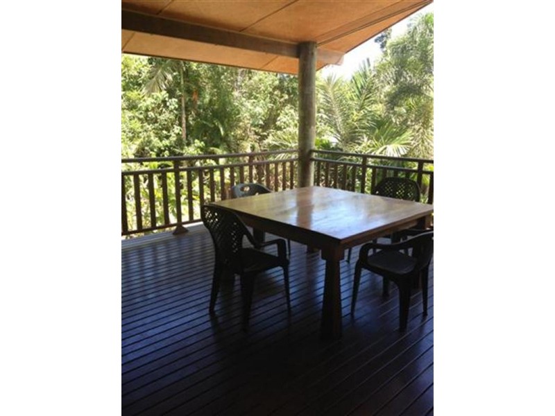 8 Mission Circle, Wongaling Beach QLD 4852