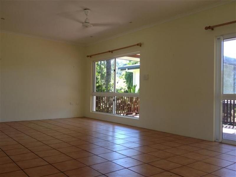 42 Bingil Bay Road, Bingil Bay QLD 4852