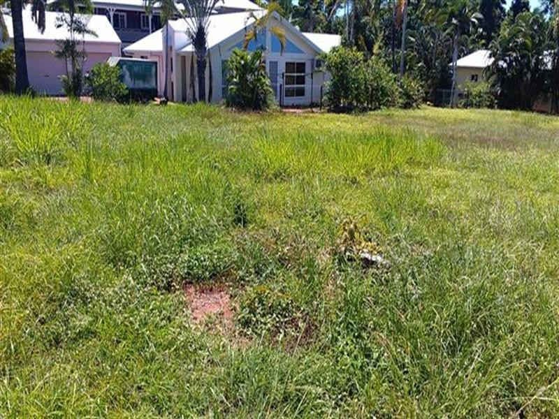 15 Kent Close, Mission Beach QLD 4852