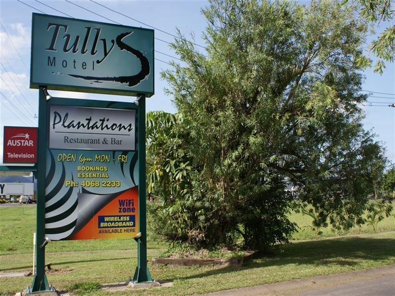 59374 Bruce Highway, Tully QLD 4854