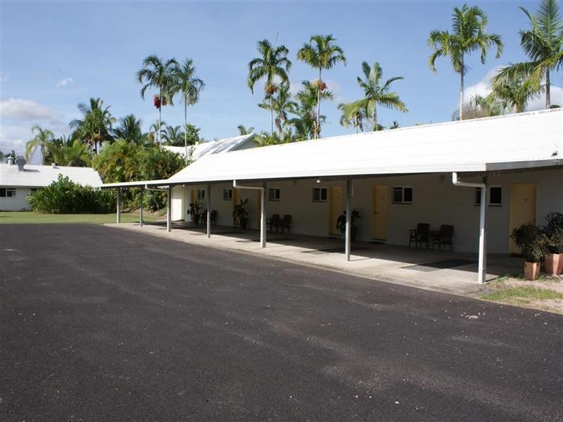 59374 Bruce Highway, Tully QLD 4854