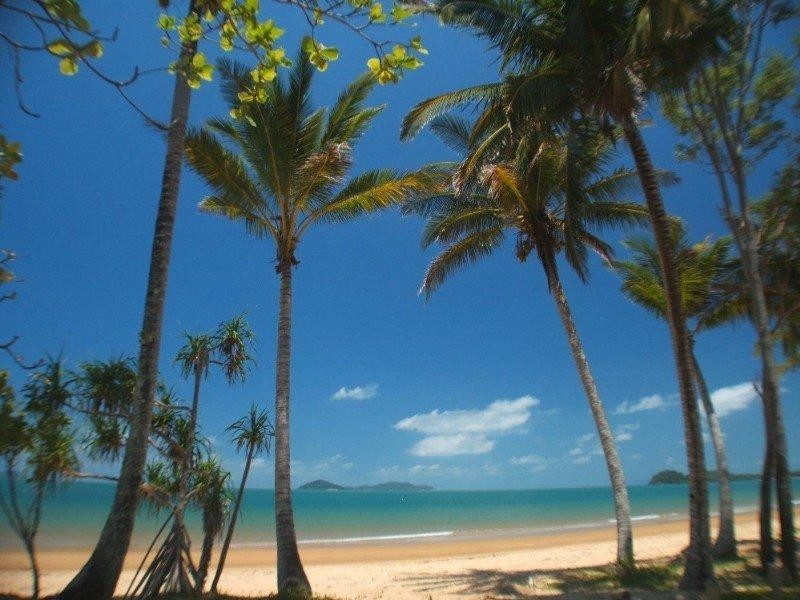 Mission Beach QLD 4852