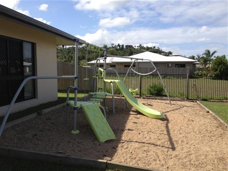 21 Mariner Drive, South Mission QLD 4852