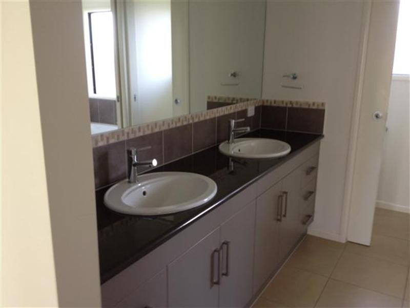 21 Mariner Drive, South Mission QLD 4852