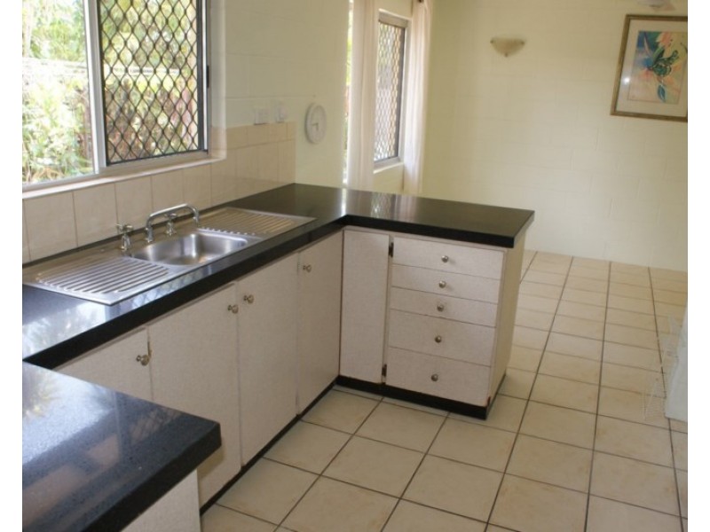 13 McNamara Street, Wongaling Beach QLD 4852