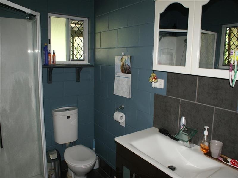 23 Seafarer Street, South Mission QLD 4852