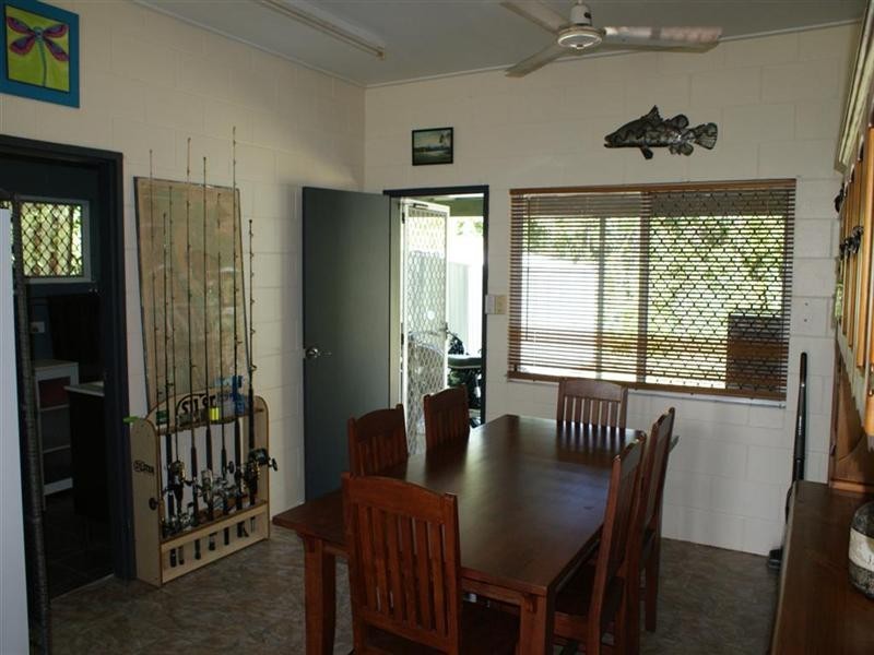 23 Seafarer Street, South Mission QLD 4852