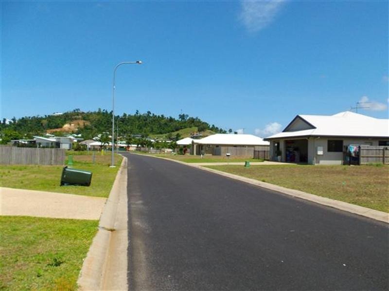 7 Heliconia Ct., Mission Beach QLD 4852