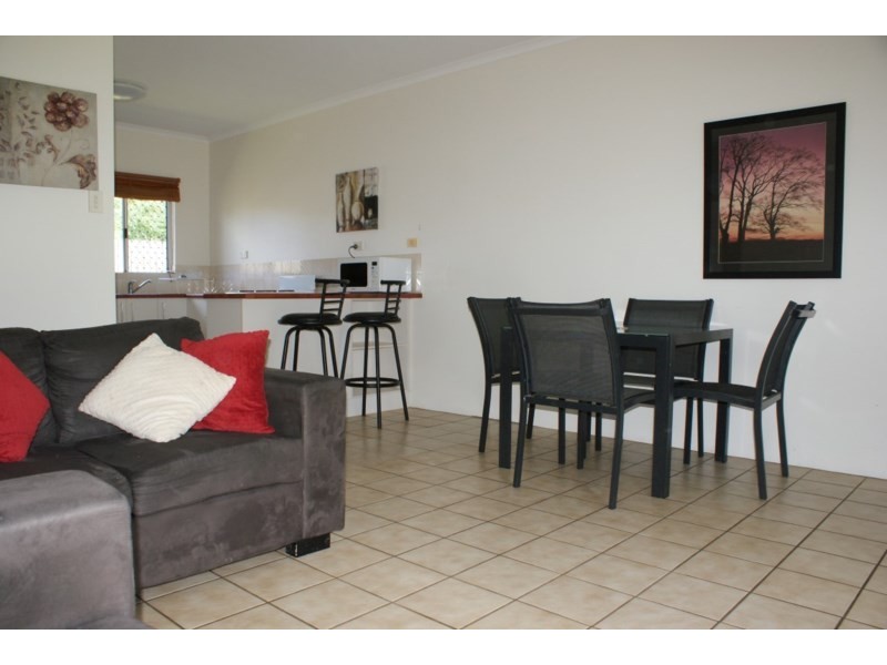 2/16 Wongaling Beach Road, Wongaling Beach QLD 4852