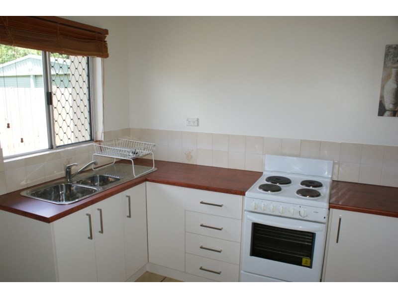 2/16 Wongaling Beach Road, Wongaling Beach QLD 4852