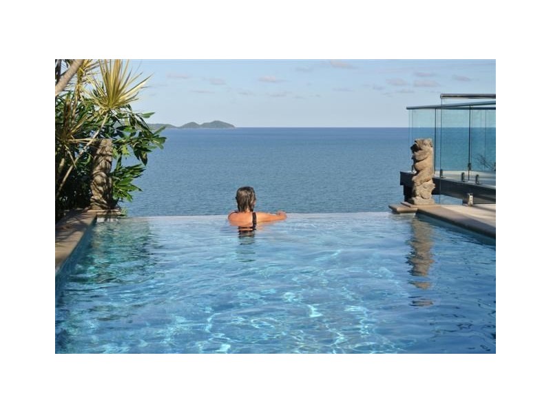 5 Mitchell Street, South Mission QLD 4852