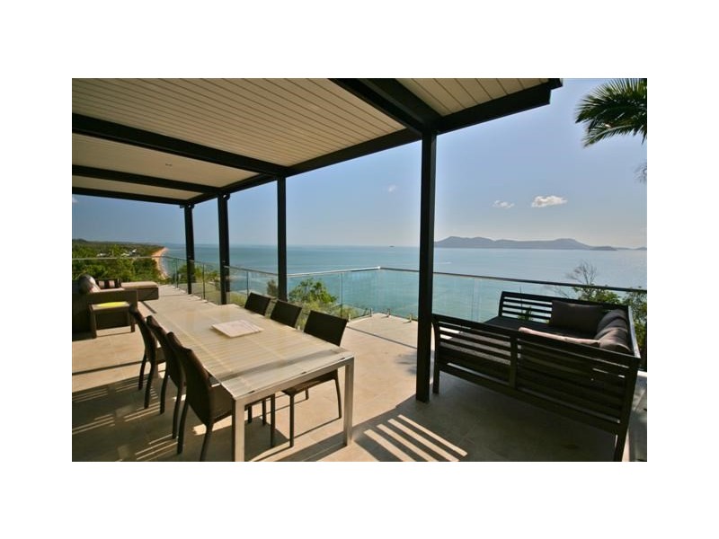 5 Mitchell Street, South Mission QLD 4852