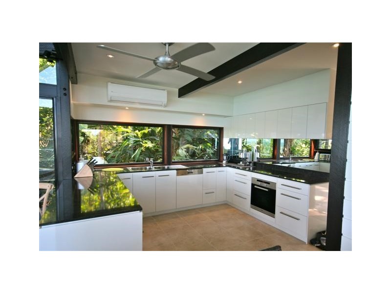5 Mitchell Street, South Mission QLD 4852