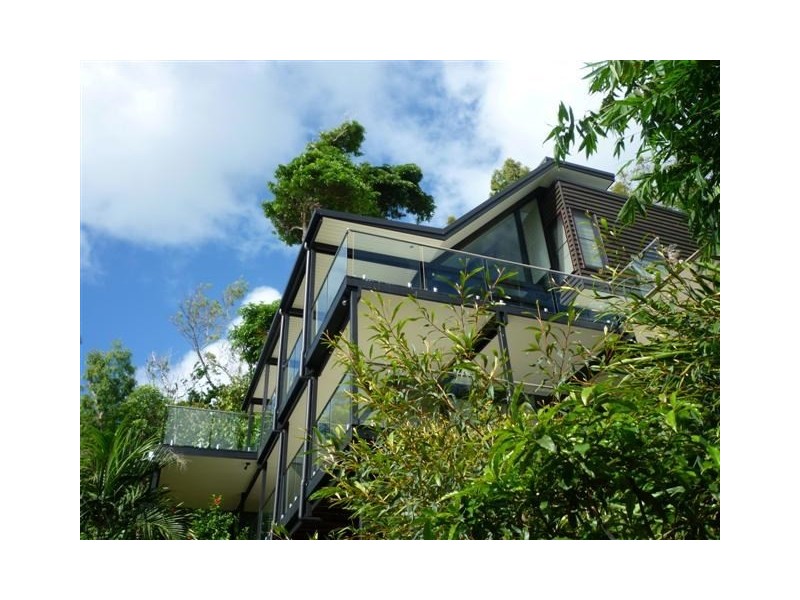 5 Mitchell Street, South Mission QLD 4852