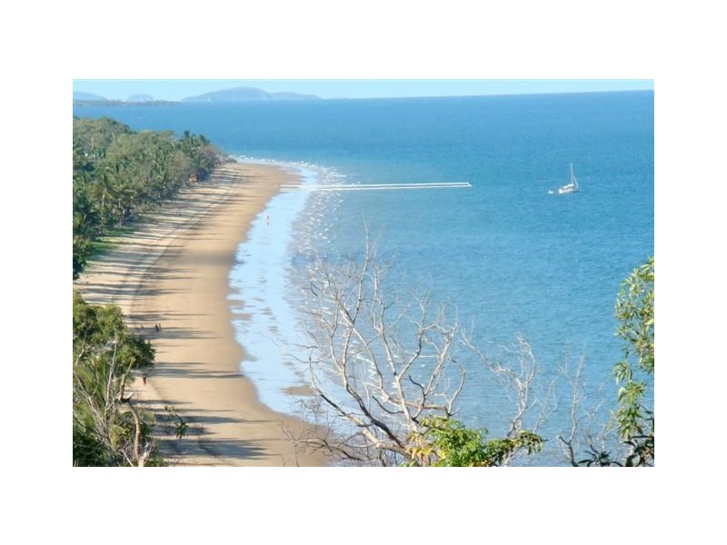 5 Mitchell Street, South Mission QLD 4852