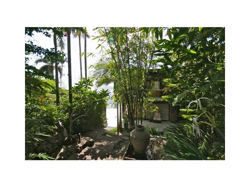 5 Mitchell Street, South Mission QLD 4852