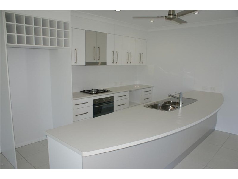 13 Dalgleish Street, Kurrimine Beach QLD 4871