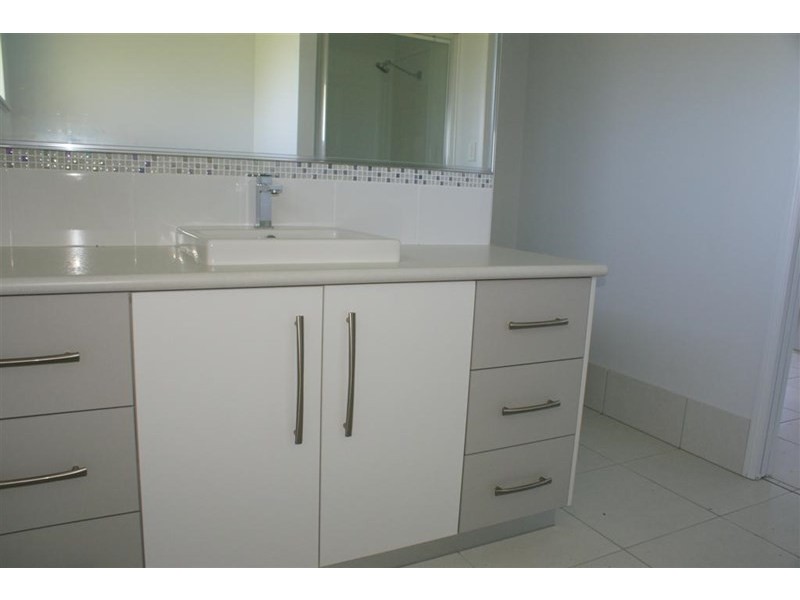 13 Dalgleish Street, Kurrimine Beach QLD 4871