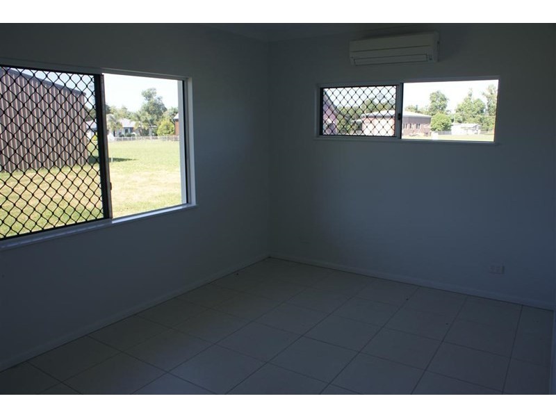 13 Dalgleish Street, Kurrimine Beach QLD 4871