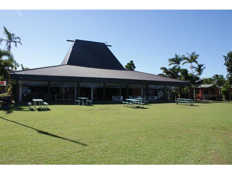 13 Dalgleish Street, Kurrimine Beach QLD 4871