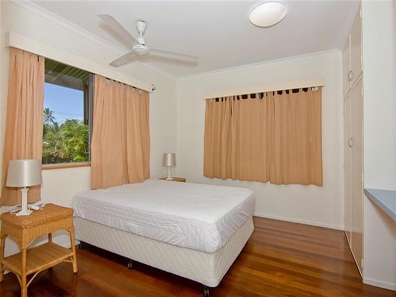 9 Donkin Lane, Mission Beach QLD 4852