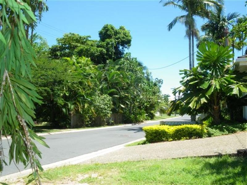9 Donkin Lane, Mission Beach QLD 4852