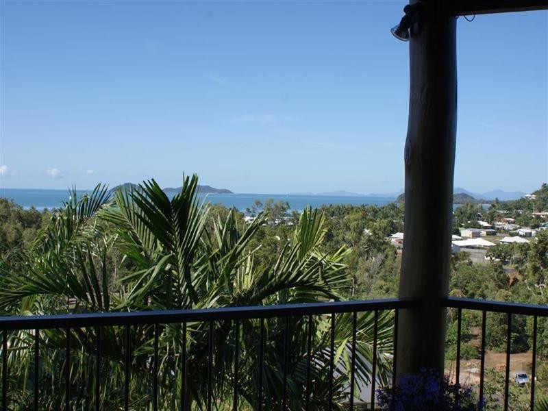 Mission Beach QLD 4852